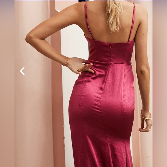 Selfie Leslie Bronte High Split Gathered Bust Maxi Dress Magenta - Picture 4 of 11